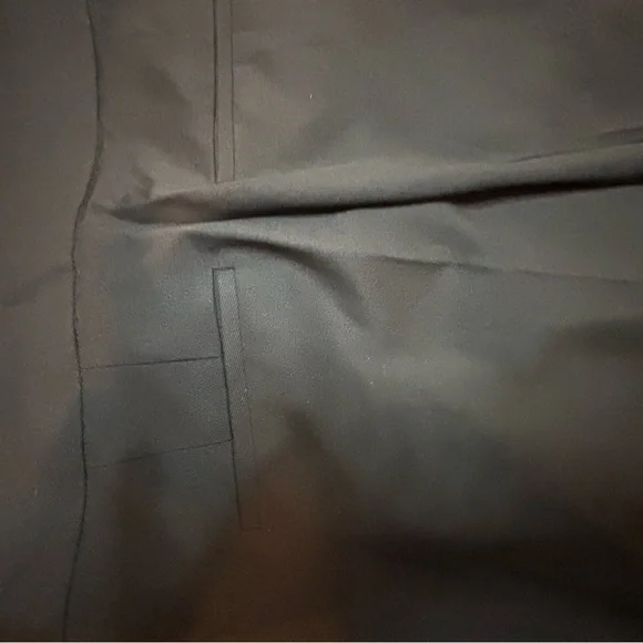 Aritzia Babaton Black pants - Picture 7 of 7